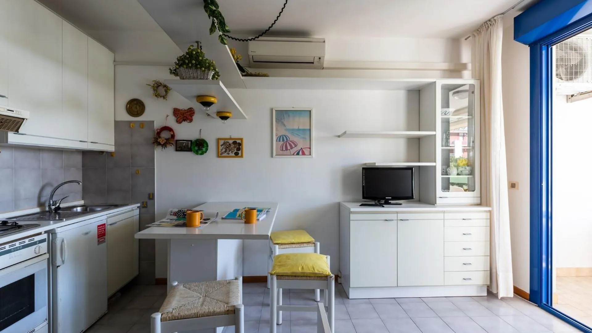 Super Apartment With An Amazing Terrace In 比比翁